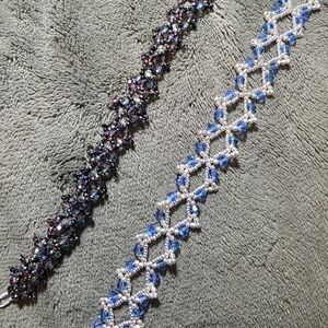 Chic Crystal Beaded Bracelets - Black Or Blue